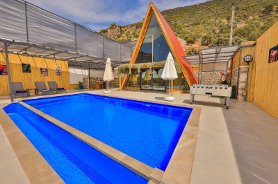 Villa Ahşap Anka, Kiralık balayı villası