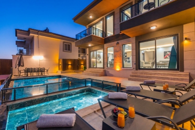 Villa Heri, doğa içerisinde, modern dizayn edilmiş, 6 kişilik villa