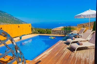 Villa Sento, doğa içerisinde, deniz manzaralı, özel havuzlu, 4 kişilik  kiralık villa