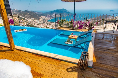 Villa Hill Mia House, doğa içerisinde, deniz manzaralı, özel havuzlu, 2 kişilik balayı villası