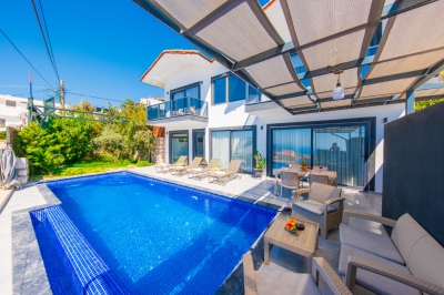 Villa Zemheri, Deniz Manzaralı saunalı kiralık tatil villası