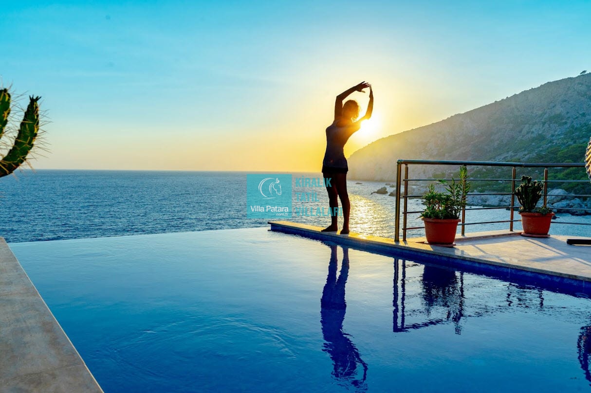 Deniz Manzaralı Villalar